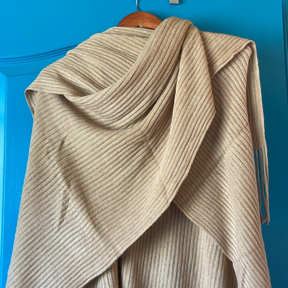 Modena Shawl / Shrug one size